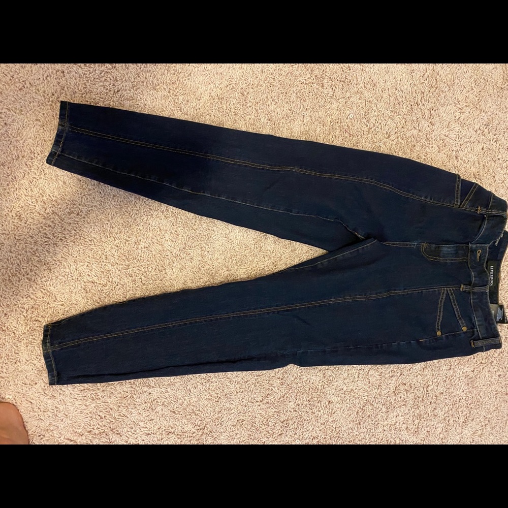 Jeans - Picture 2 of 2